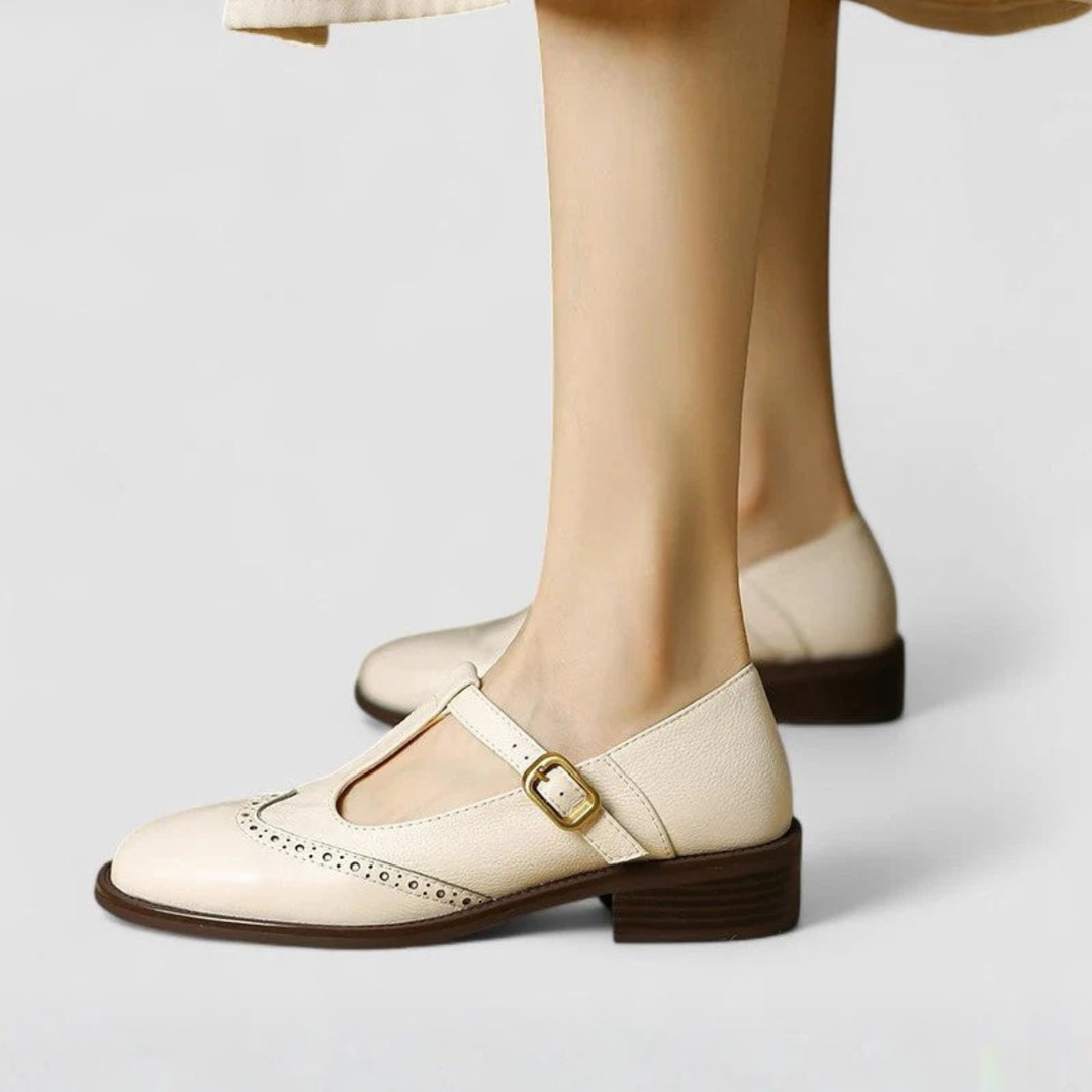 Livia - Classic Leather Sandals CASA LARO WOMEN